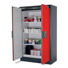 Überprüfung von Feuerwiederstandsfähige Lagerschränke
Sicherheitsschrank mit externer Abzugsleitung